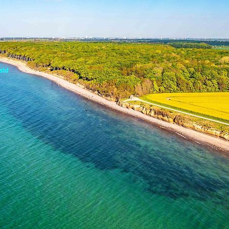 Villa Deichgraf 12 "Meerblick" Бёргеренде-Ретвиш Экстерьер фото