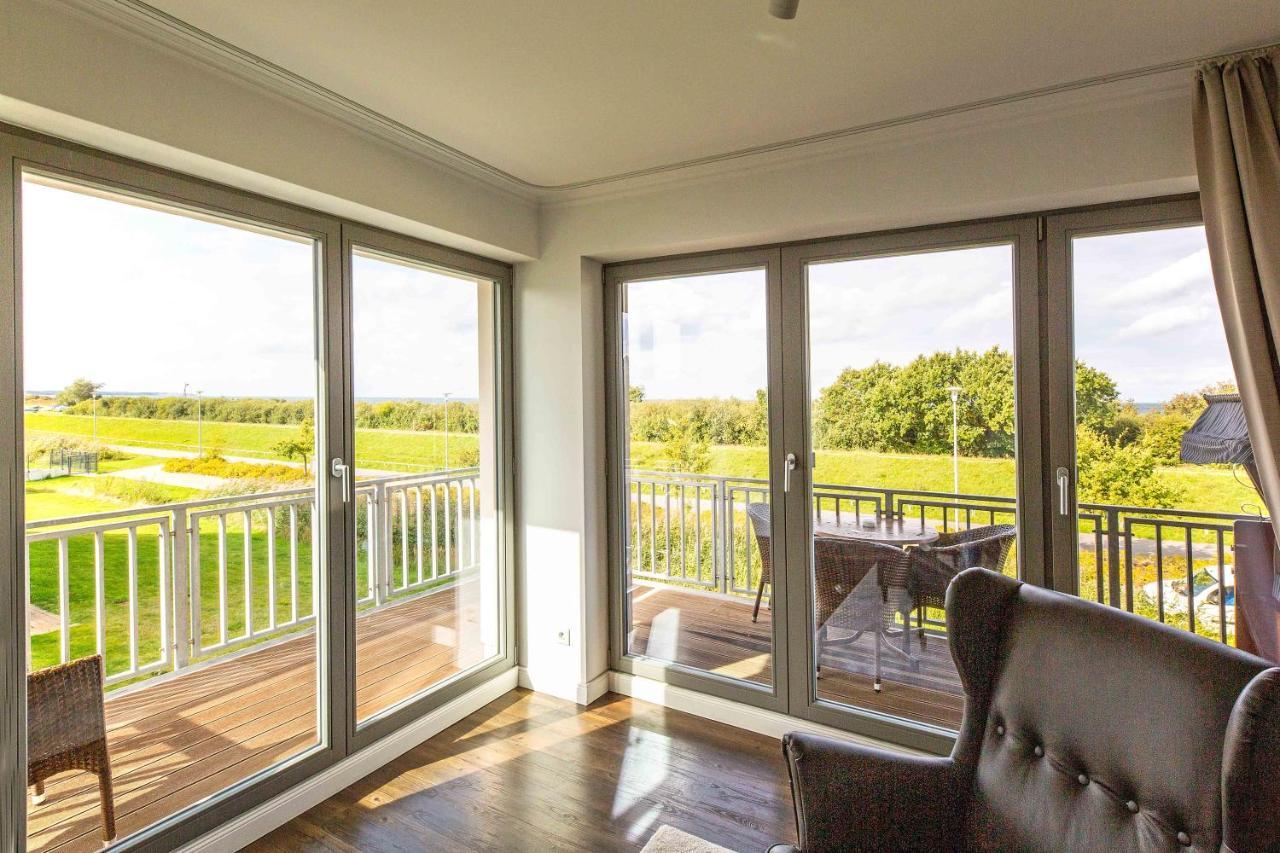 Villa Deichgraf 12 "Meerblick" Бёргеренде-Ретвиш Экстерьер фото